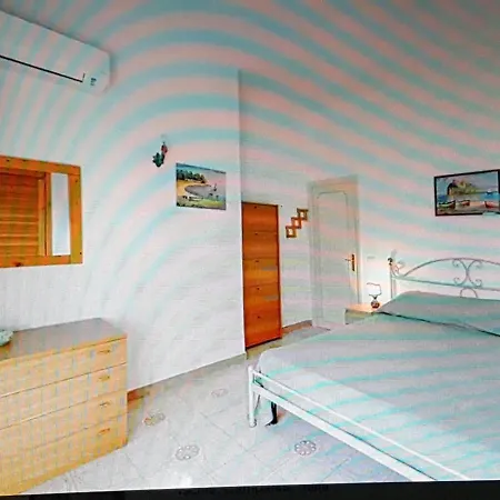 Semesterbostad Elegante E Centralissimo In