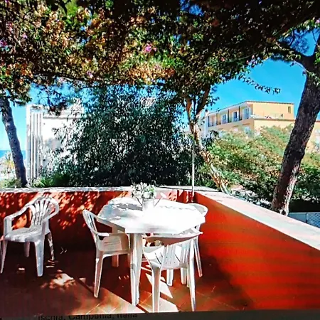 Elegante E Centralissimo In Semesterbostad *